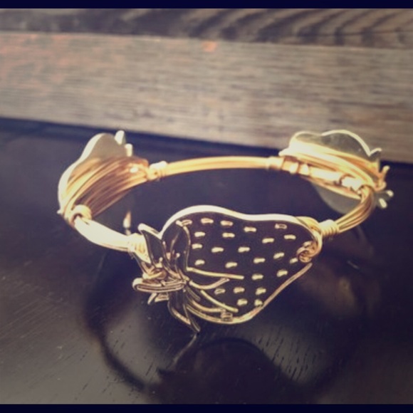 Strawberry bangle - Picture 1 of 1